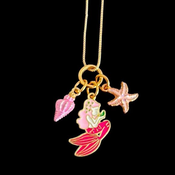 Betsey Johnson Pink Charm Necklace - Mermaid, Shell, Starfish - Summer Vacation - Picture 3 of 7